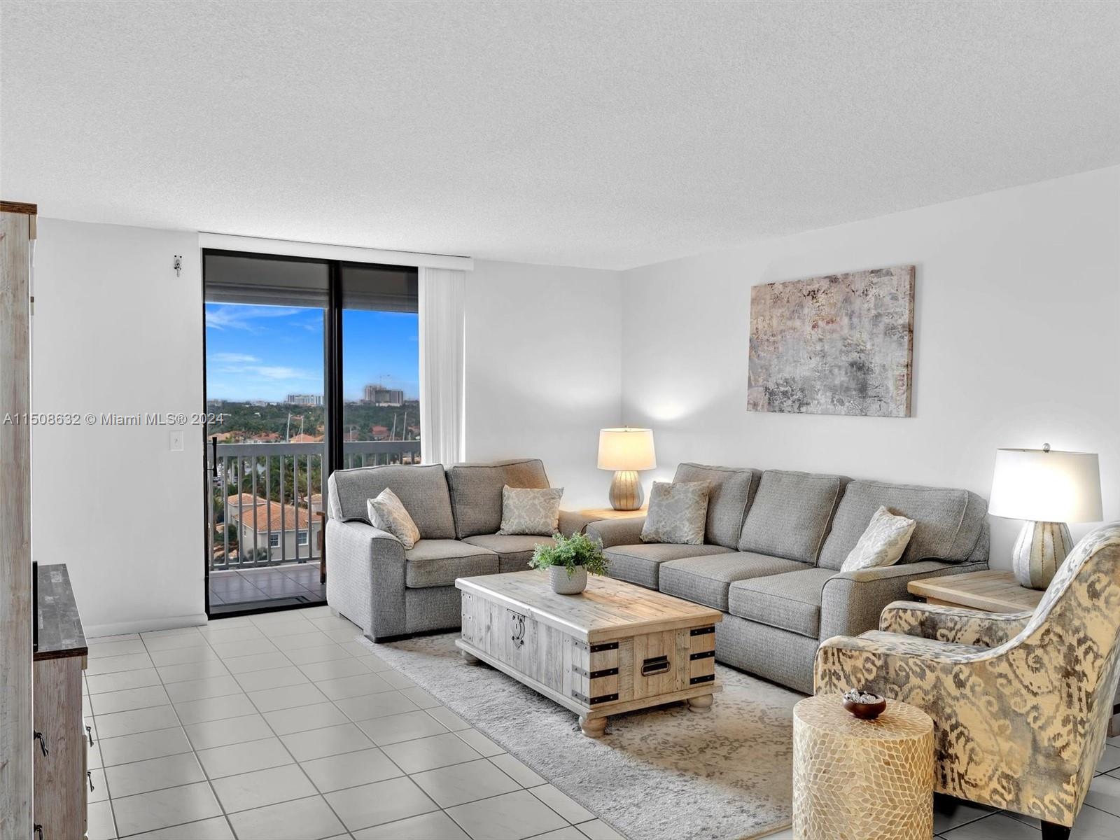 1500 S Ocean Dr 10A, Hollywood, Florida 33019, 2 Bedrooms Bedrooms, ,2 BathroomsBathrooms,Residential,For Sale,1500 S Ocean Dr 10A,A11508632