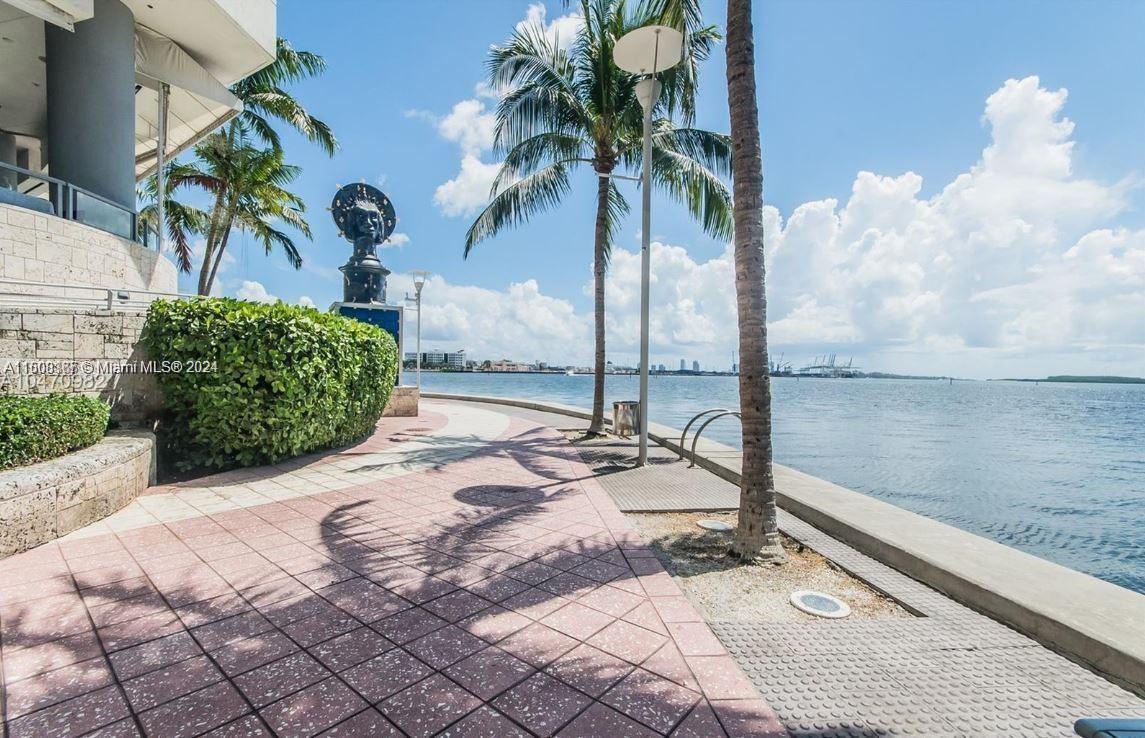 325 S Biscayne Blvd 3822, Miami, Florida 33131, 2 Bedrooms Bedrooms, ,2 BathroomsBathrooms,Residential,For Sale,325 S Biscayne Blvd 3822,A11508367