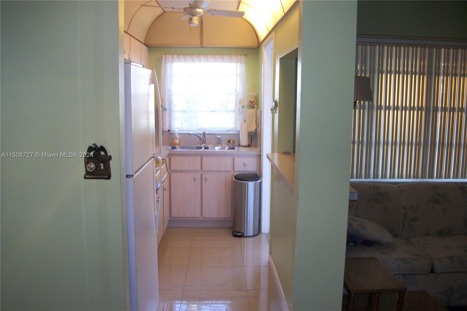 5300 Washington St N112, Hollywood, Florida 33021, 1 Bedroom Bedrooms, ,1 BathroomBathrooms,Residential,For Sale,5300 Washington St N112,A11508727