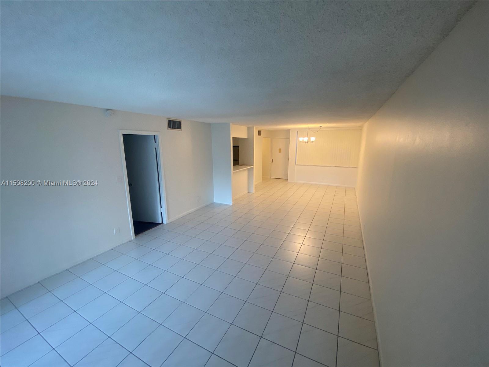 Living/Dining Area
