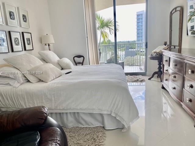140 S Dixie Hwy 706, Hollywood, Florida 33020, 2 Bedrooms Bedrooms, ,2 BathroomsBathrooms,Residential,For Sale,140 S Dixie Hwy 706,A11508838