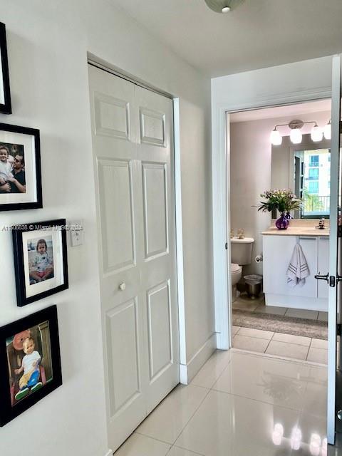 140 S Dixie Hwy 706, Hollywood, Florida 33020, 2 Bedrooms Bedrooms, ,2 BathroomsBathrooms,Residential,For Sale,140 S Dixie Hwy 706,A11508838