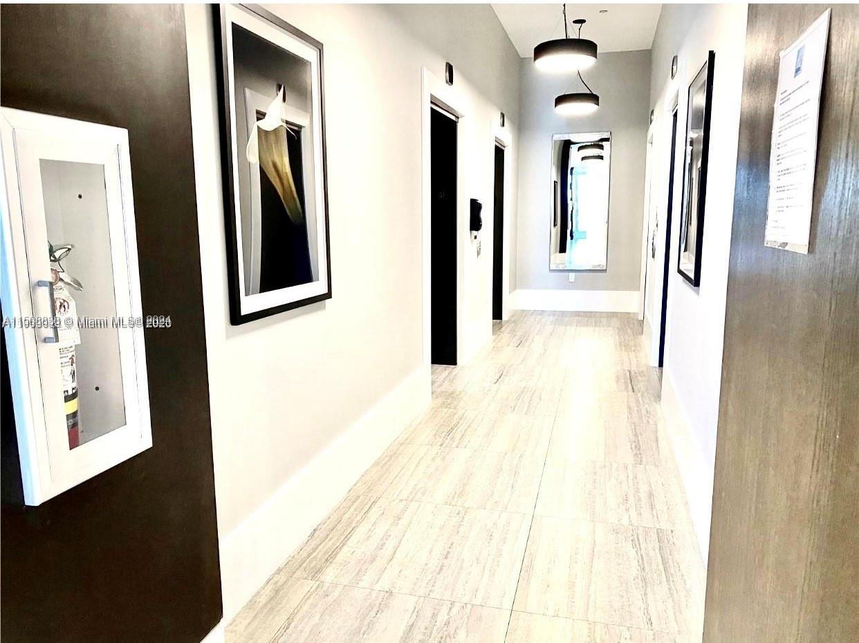 140 S Dixie Hwy 706, Hollywood, Florida 33020, 2 Bedrooms Bedrooms, ,2 BathroomsBathrooms,Residential,For Sale,140 S Dixie Hwy 706,A11508838