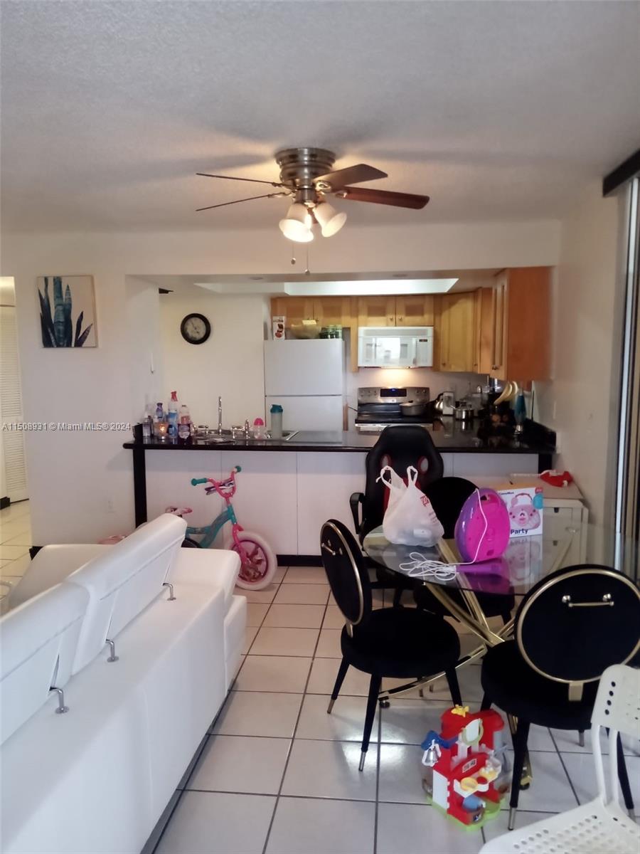 16220 NW 2nd Ave 414, Miami, Florida 33169, 2 Bedrooms Bedrooms, ,2 BathroomsBathrooms,Residential,For Sale,16220 NW 2nd Ave 414,A11508931