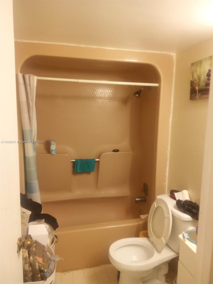 16220 NW 2nd Ave 414, Miami, Florida 33169, 2 Bedrooms Bedrooms, ,2 BathroomsBathrooms,Residential,For Sale,16220 NW 2nd Ave 414,A11508931