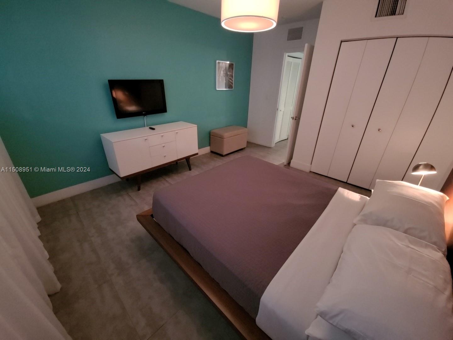 1816 Meridian Ave 3, Miami Beach, Florida 33139, 2 Bedrooms Bedrooms, ,1 BathroomBathrooms,Residential,For Sale,1816 Meridian Ave 3,A11508951