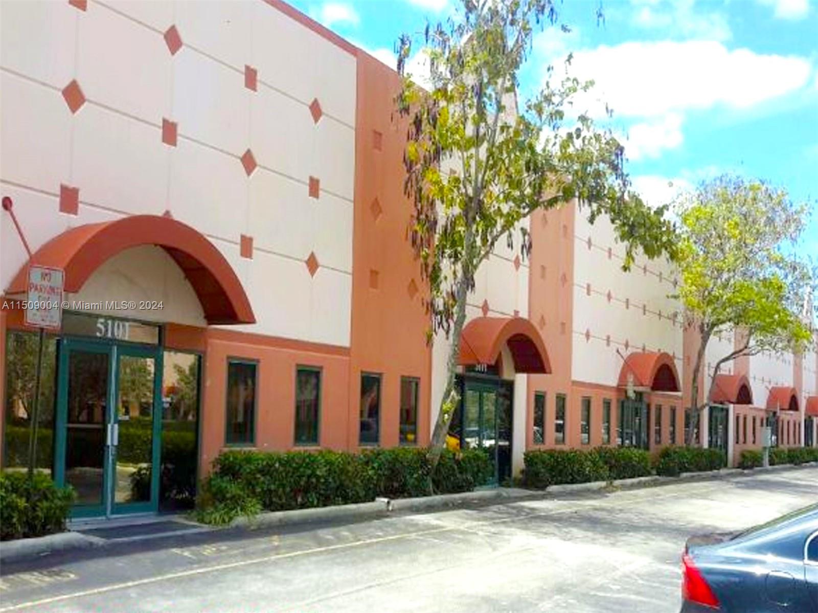 10190-10288 47th St, Sunrise, Florida 33351, ,Commercialsale,For Sale,10190-10288 47th St,A11509004