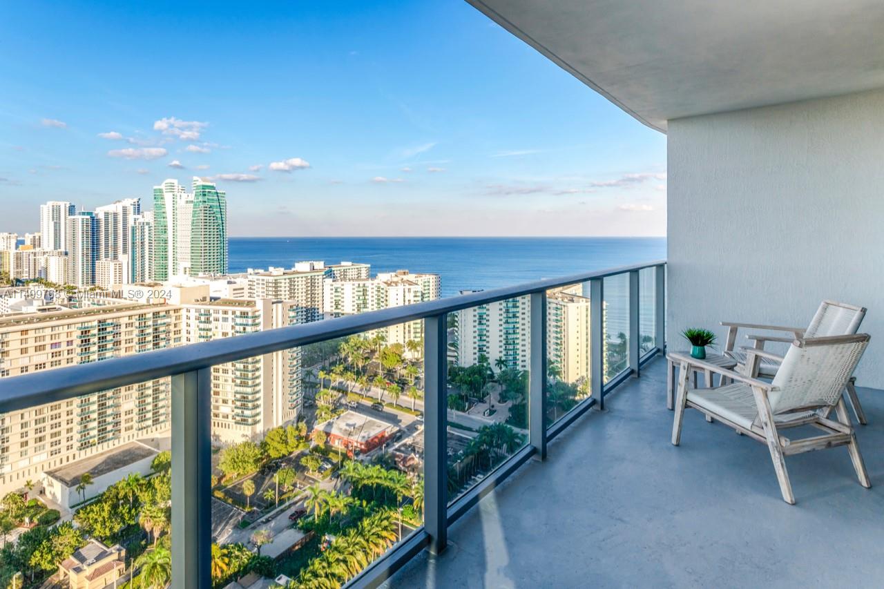 4010 S Ocean Dr R2302, Hollywood, Florida 33019, 2 Bedrooms Bedrooms, ,2 BathroomsBathrooms,Residential,For Sale,4010 S Ocean Dr R2302,A11499768
