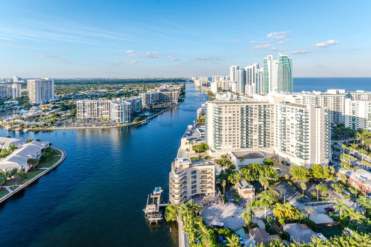 4010 S Ocean Dr R2302, Hollywood, Florida 33019, 2 Bedrooms Bedrooms, ,2 BathroomsBathrooms,Residential,For Sale,4010 S Ocean Dr R2302,A11499768