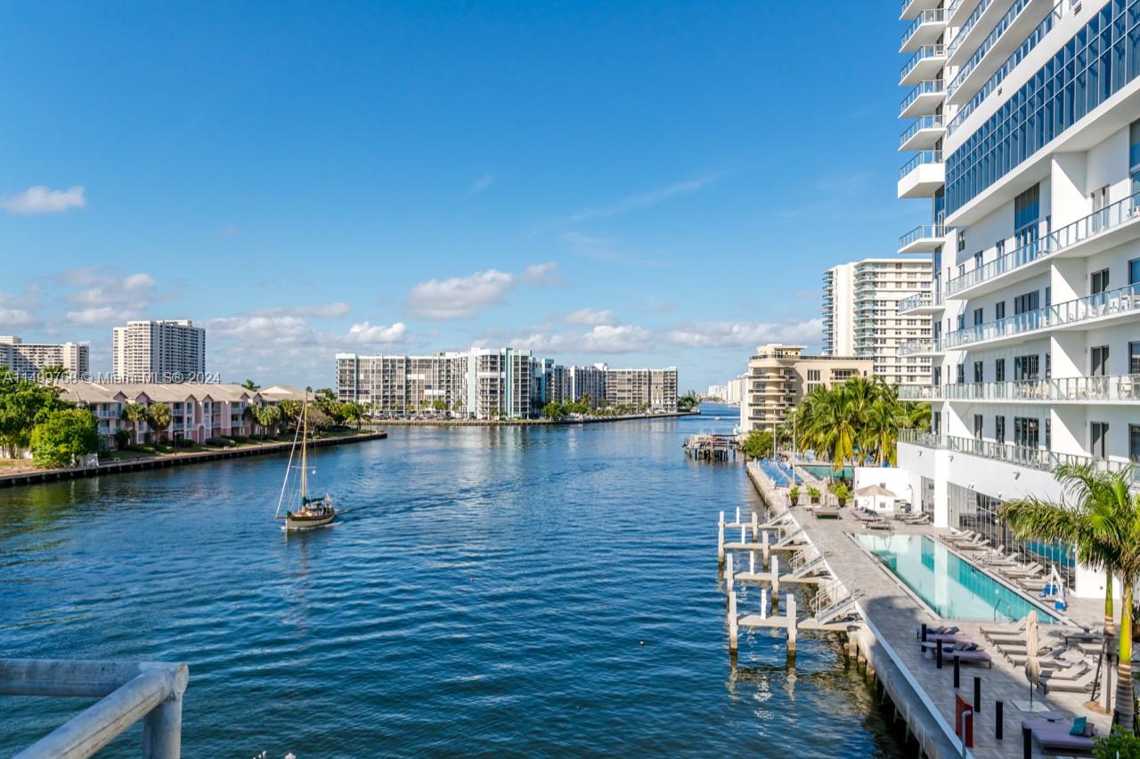 4010 S Ocean Dr R2302, Hollywood, Florida 33019, 2 Bedrooms Bedrooms, ,2 BathroomsBathrooms,Residential,For Sale,4010 S Ocean Dr R2302,A11499768