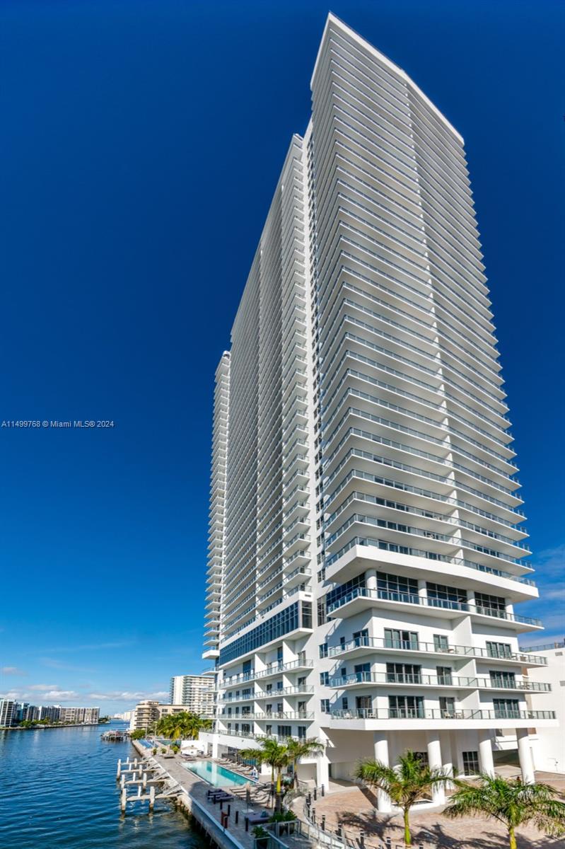 4010 S Ocean Dr R2302, Hollywood, Florida 33019, 2 Bedrooms Bedrooms, ,2 BathroomsBathrooms,Residential,For Sale,4010 S Ocean Dr R2302,A11499768