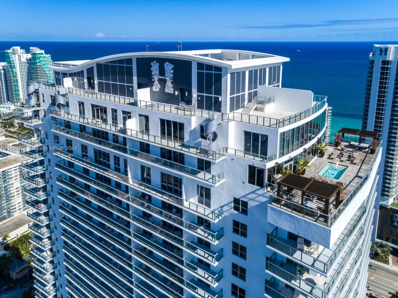 4010 S Ocean Dr R2302, Hollywood, Florida 33019, 2 Bedrooms Bedrooms, ,2 BathroomsBathrooms,Residential,For Sale,4010 S Ocean Dr R2302,A11499768