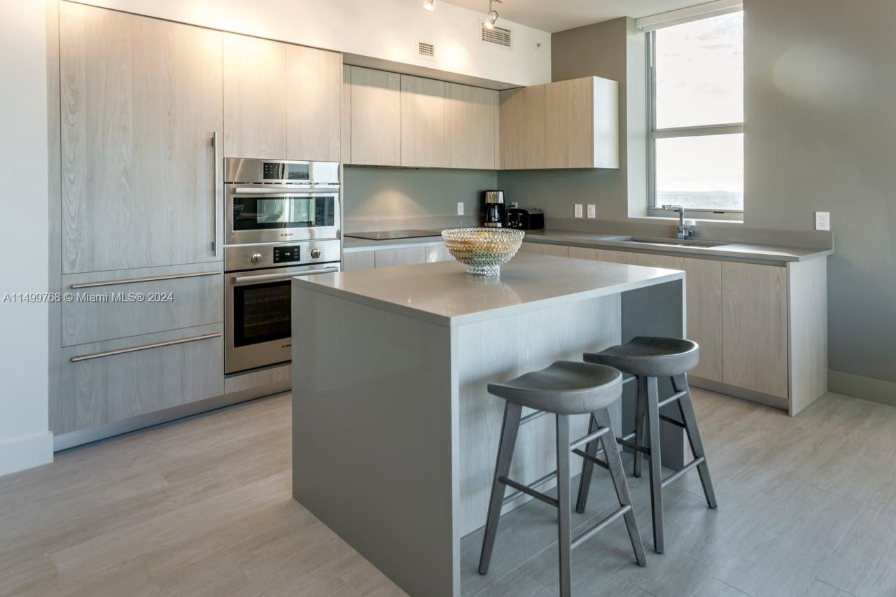 4010 S Ocean Dr R2302, Hollywood, Florida 33019, 2 Bedrooms Bedrooms, ,2 BathroomsBathrooms,Residential,For Sale,4010 S Ocean Dr R2302,A11499768