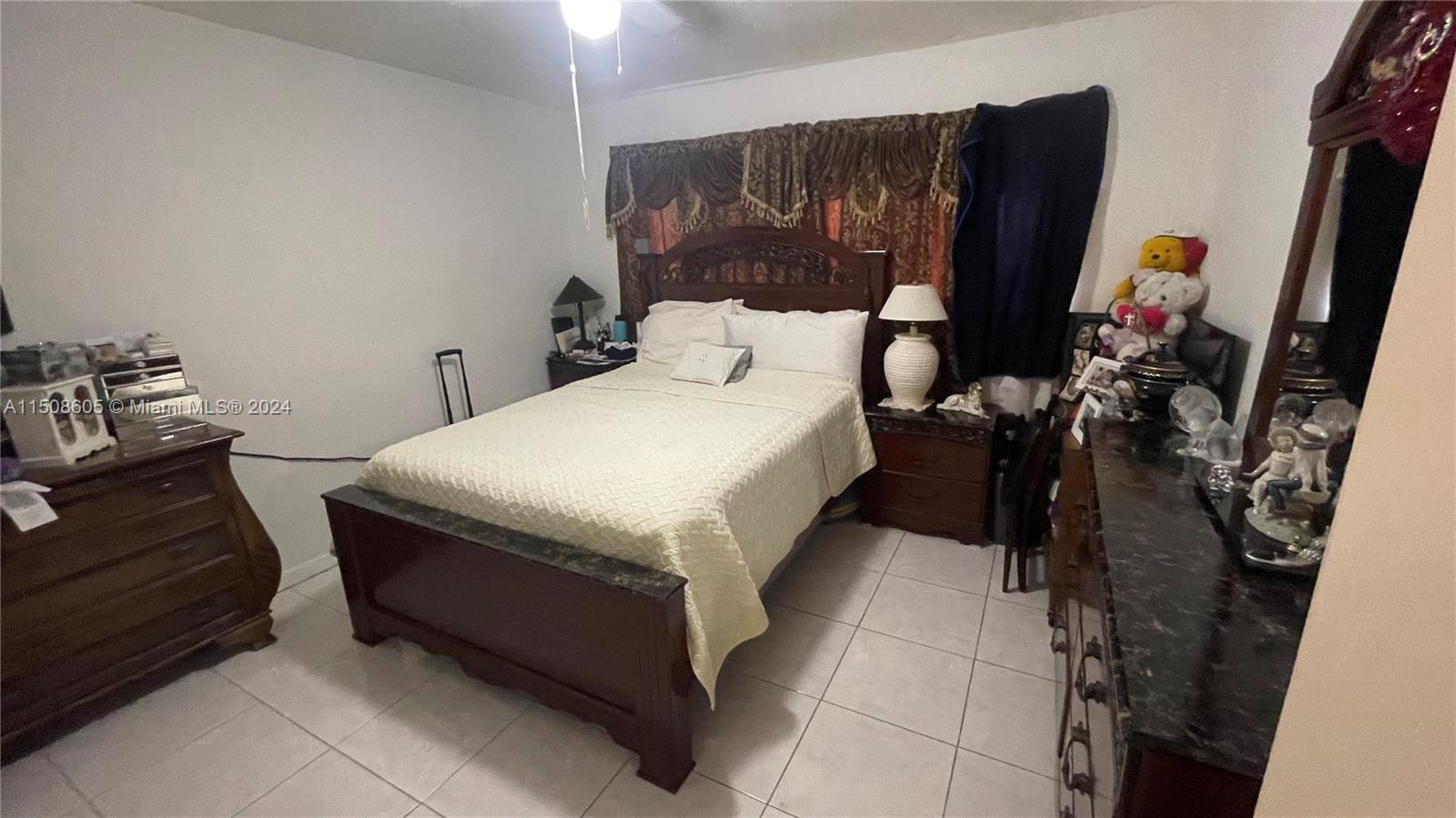 11840 NE 19th Dr 2, North Miami, Florida 33181, 2 Bedrooms Bedrooms, ,2 BathroomsBathrooms,Residential,For Sale,11840 NE 19th Dr 2,A11508605