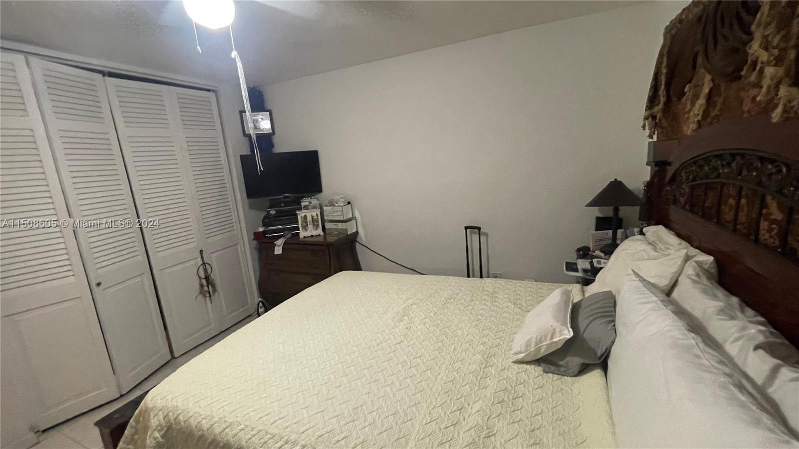 11840 NE 19th Dr 2, North Miami, Florida 33181, 2 Bedrooms Bedrooms, ,2 BathroomsBathrooms,Residential,For Sale,11840 NE 19th Dr 2,A11508605