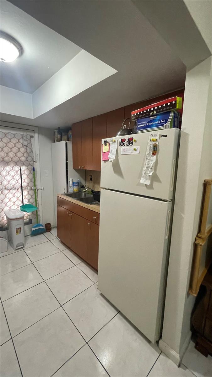 11840 NE 19th Dr 2, North Miami, Florida 33181, 2 Bedrooms Bedrooms, ,2 BathroomsBathrooms,Residential,For Sale,11840 NE 19th Dr 2,A11508605