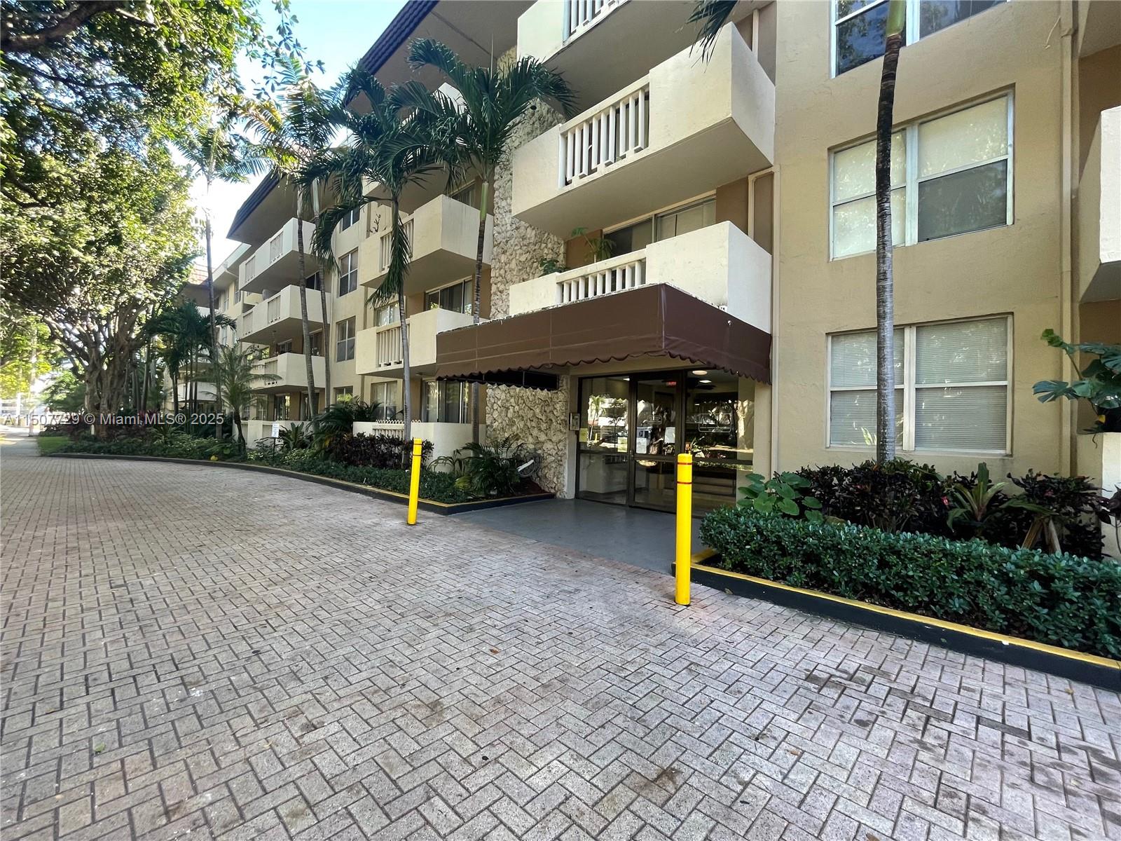 1800 Sans Souci Blvd 307, North Miami, Florida 33181, 2 Bedrooms Bedrooms, ,2 BathroomsBathrooms,Residential,For Sale,1800 Sans Souci Blvd 307,A11507729