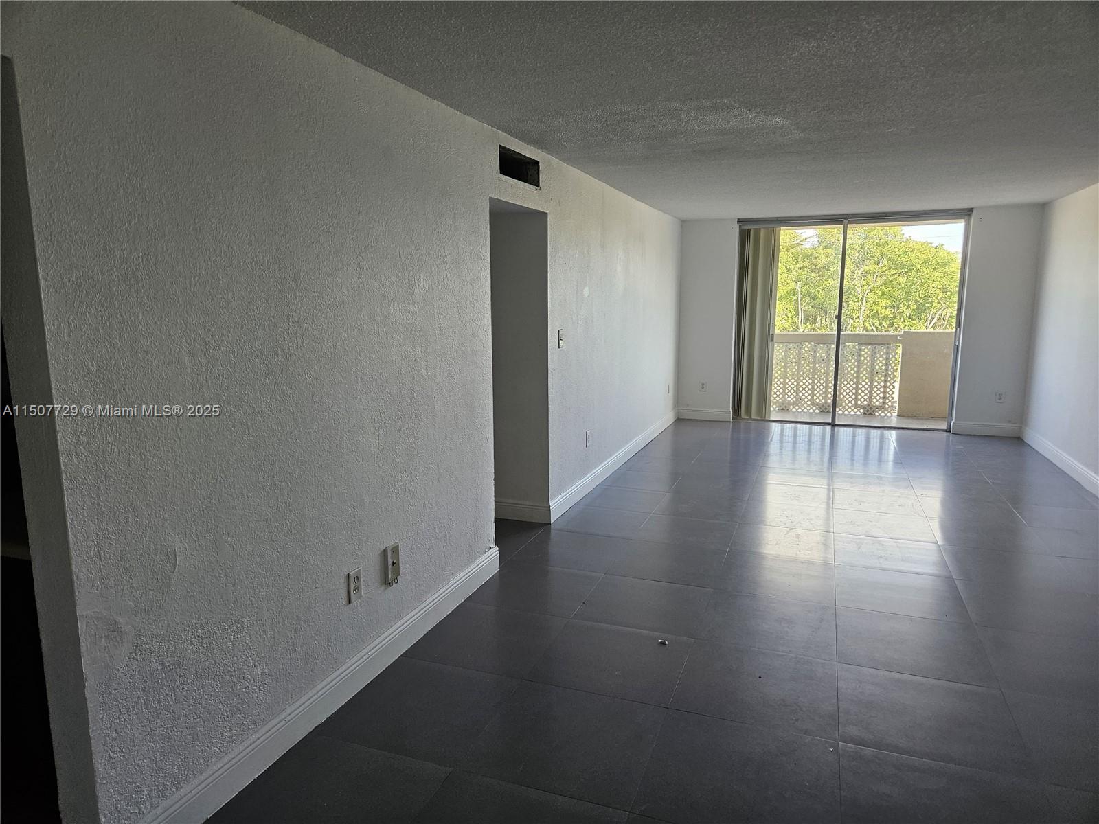 1800 Sans Souci Blvd 307, North Miami, Florida 33181, 2 Bedrooms Bedrooms, ,2 BathroomsBathrooms,Residential,For Sale,1800 Sans Souci Blvd 307,A11507729
