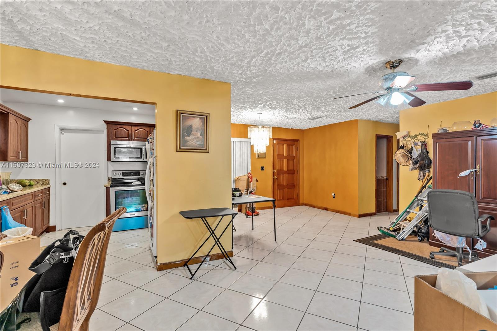 10230 SW 169th St, Miami, Florida 33157, 3 Bedrooms Bedrooms, ,2 BathroomsBathrooms,Residential,For Sale,10230 SW 169th St,A11507323