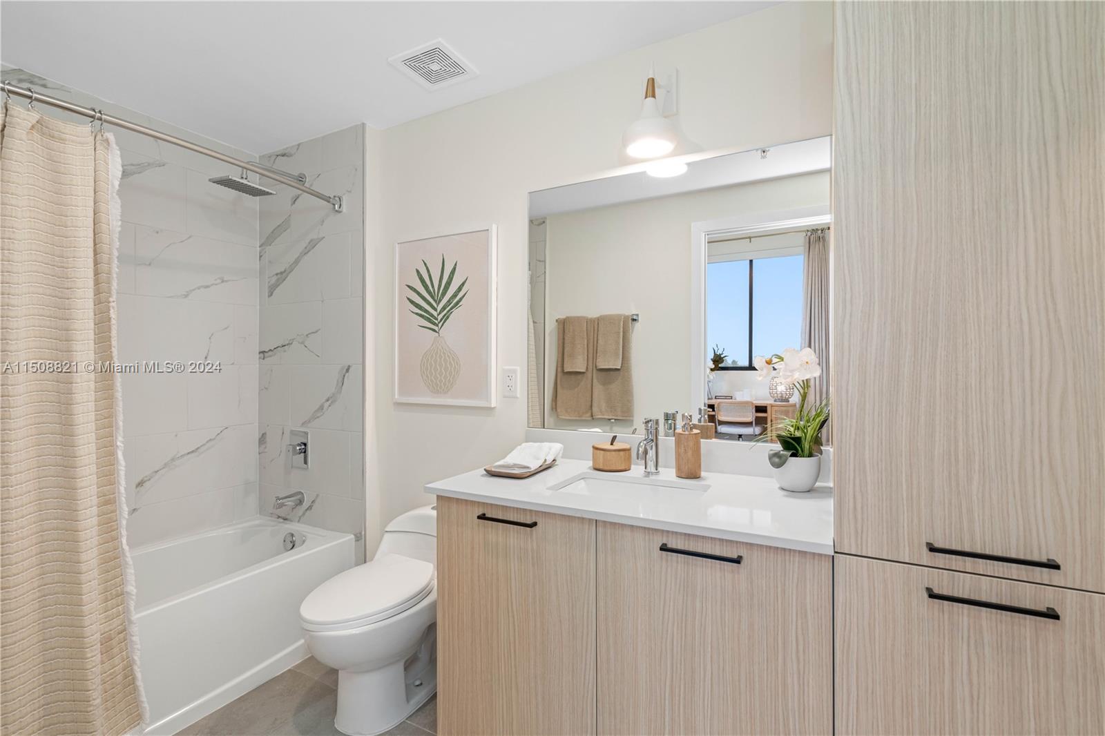 16395 Biscayne Blvd 1107, North Miami Beach, Florida 33160, 1 Bedroom Bedrooms, ,1 BathroomBathrooms,Residentiallease,For Rent,16395 Biscayne Blvd 1107,A11508821