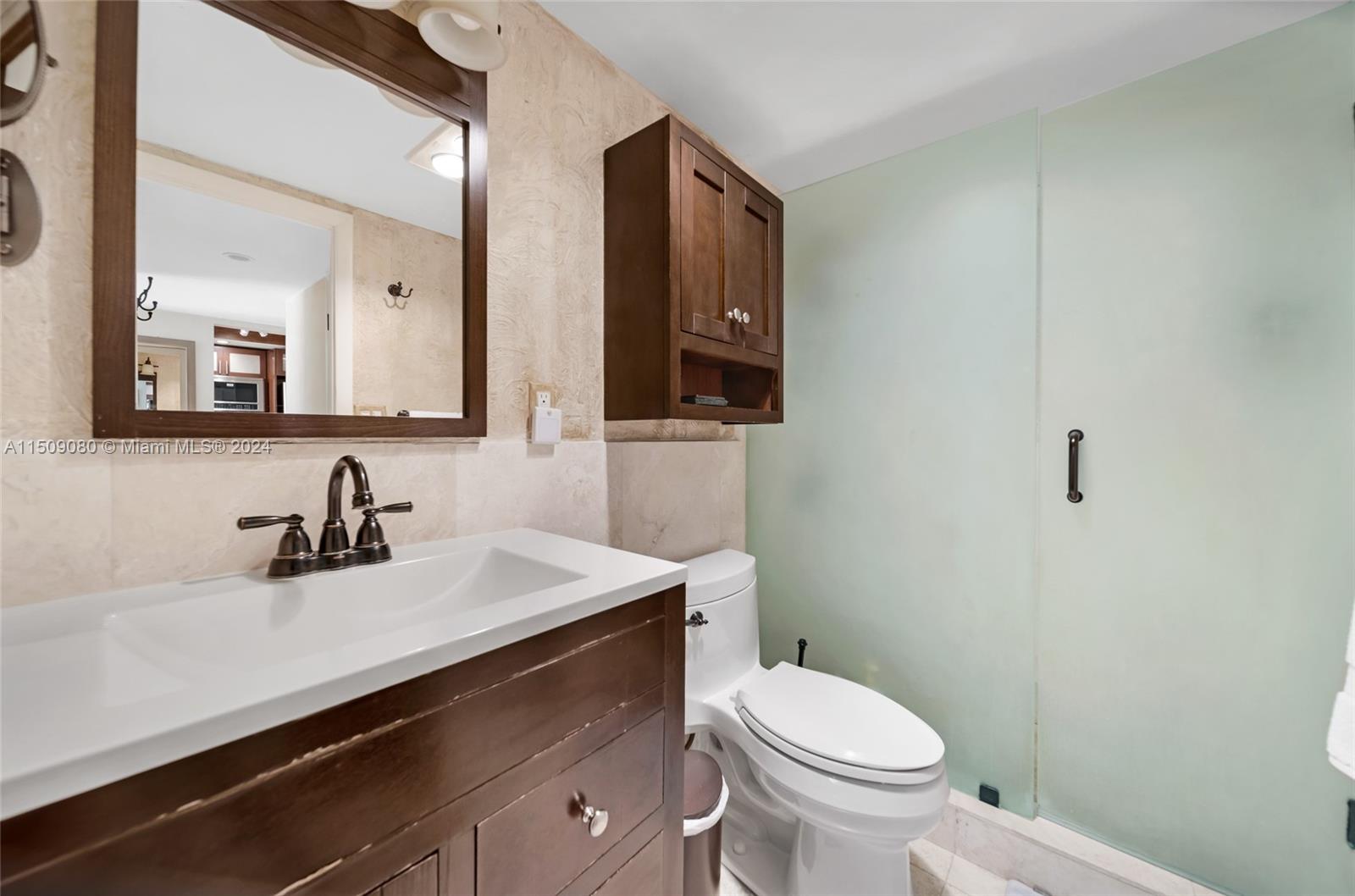 465 Ocean Dr 407, Miami Beach, Florida 33139, 1 Bedroom Bedrooms, ,1 BathroomBathrooms,Residential,For Sale,465 Ocean Dr 407,A11509080