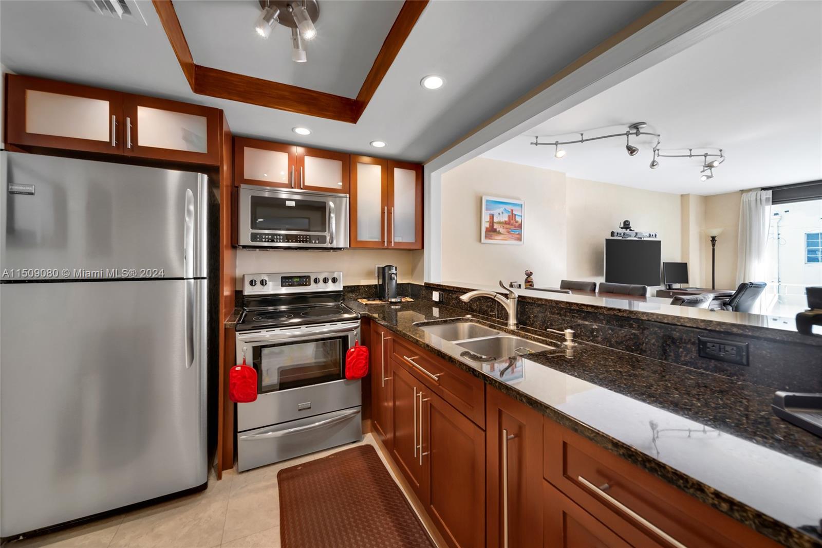 465 Ocean Dr 407, Miami Beach, Florida 33139, 1 Bedroom Bedrooms, ,1 BathroomBathrooms,Residential,For Sale,465 Ocean Dr 407,A11509080