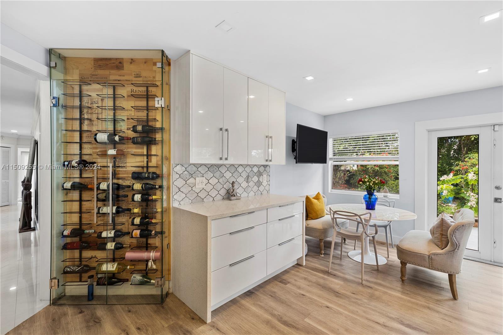 6195 SW 97th Ave, Miami, Florida 33173, 5 Bedrooms Bedrooms, 1 Room Rooms,3 BathroomsBathrooms,Residential,For Sale,6195 SW 97th Ave,A11509255