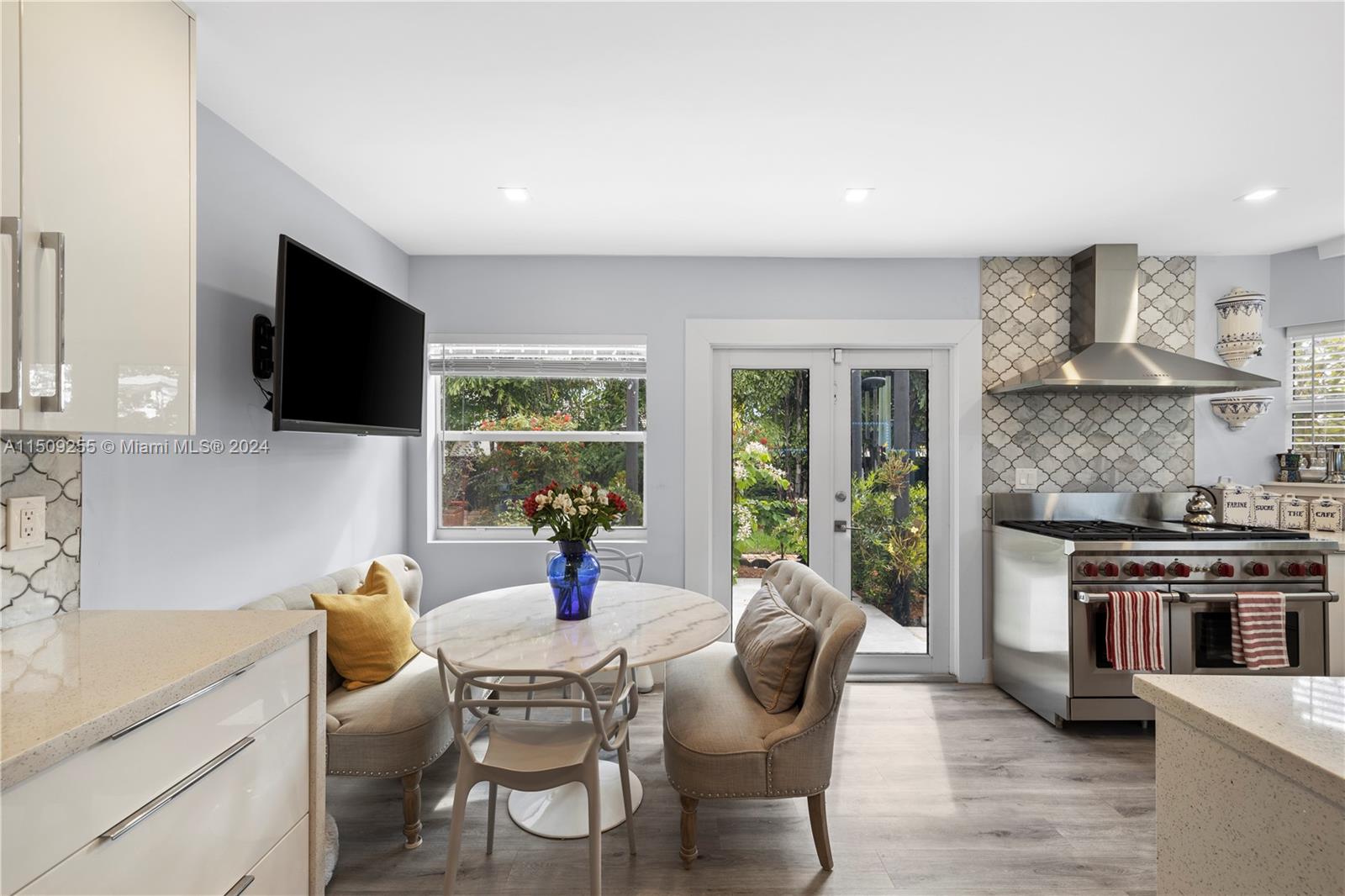 6195 SW 97th Ave, Miami, Florida 33173, 5 Bedrooms Bedrooms, 1 Room Rooms,3 BathroomsBathrooms,Residential,For Sale,6195 SW 97th Ave,A11509255