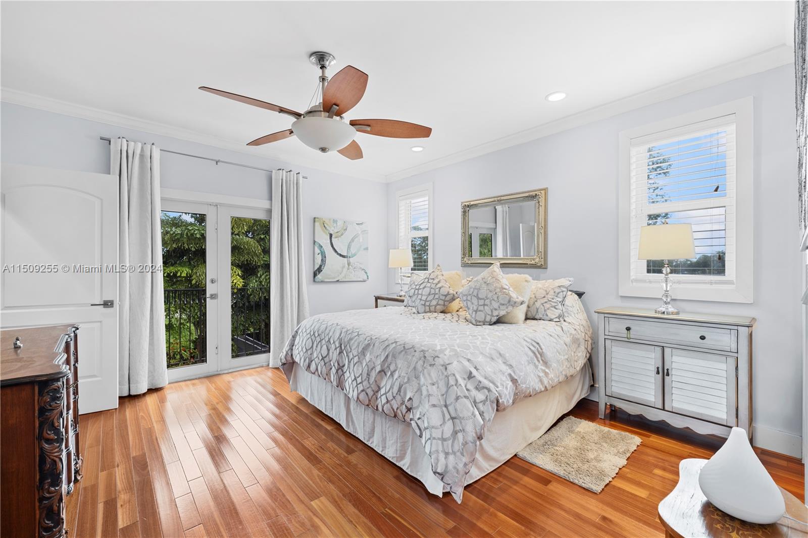 6195 SW 97th Ave, Miami, Florida 33173, 5 Bedrooms Bedrooms, 1 Room Rooms,3 BathroomsBathrooms,Residential,For Sale,6195 SW 97th Ave,A11509255