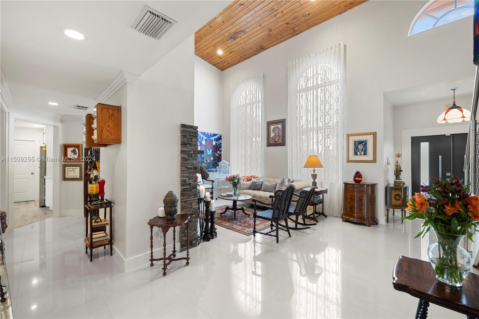 6195 SW 97th Ave, Miami, Florida 33173, 5 Bedrooms Bedrooms, 1 Room Rooms,3 BathroomsBathrooms,Residential,For Sale,6195 SW 97th Ave,A11509255