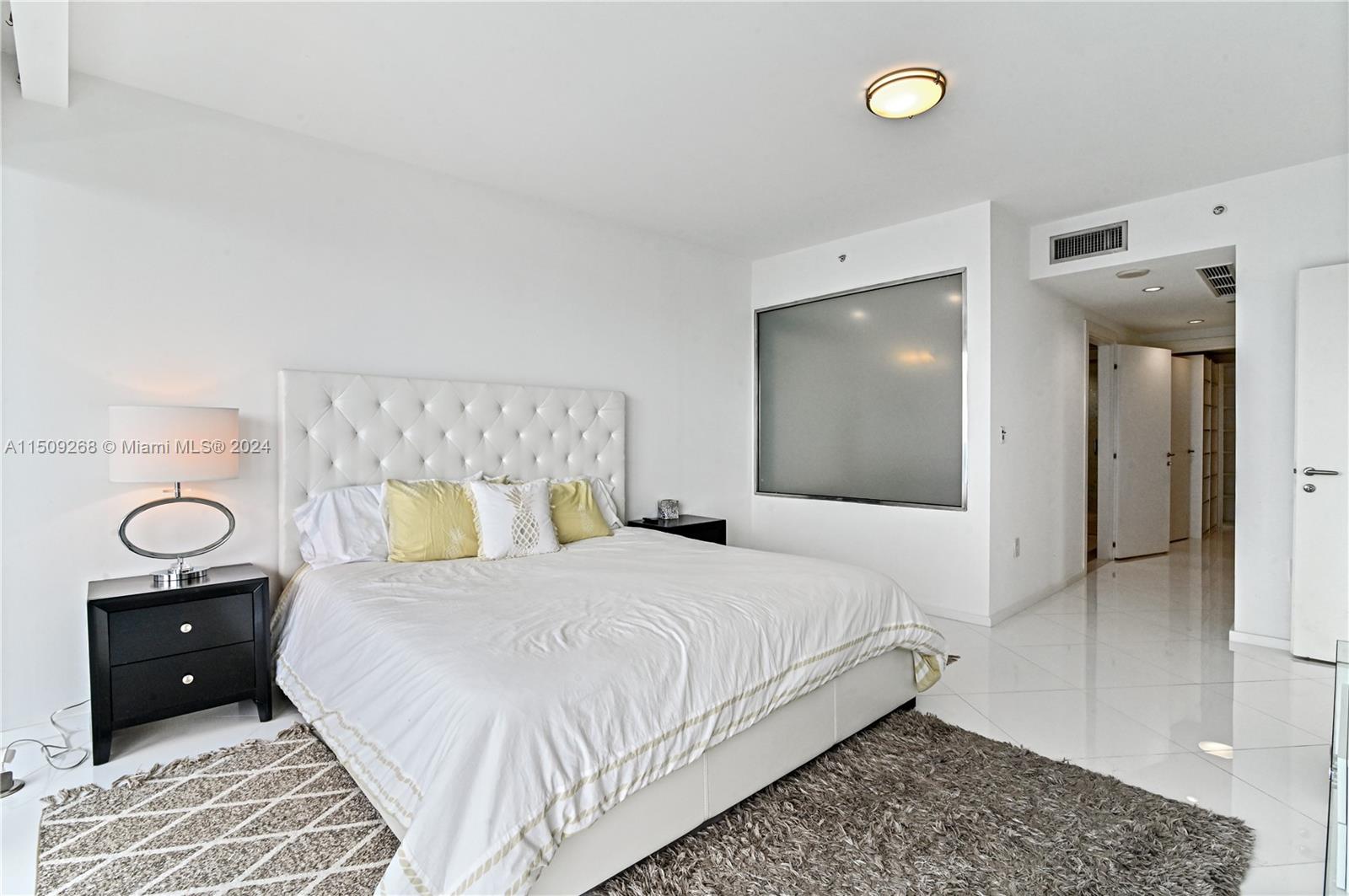 200 Biscayne Boulevard Way 3908, Miami, Florida 33131, 2 Bedrooms Bedrooms, ,2 BathroomsBathrooms,Residential,For Sale,200 Biscayne Boulevard Way 3908,A11509268