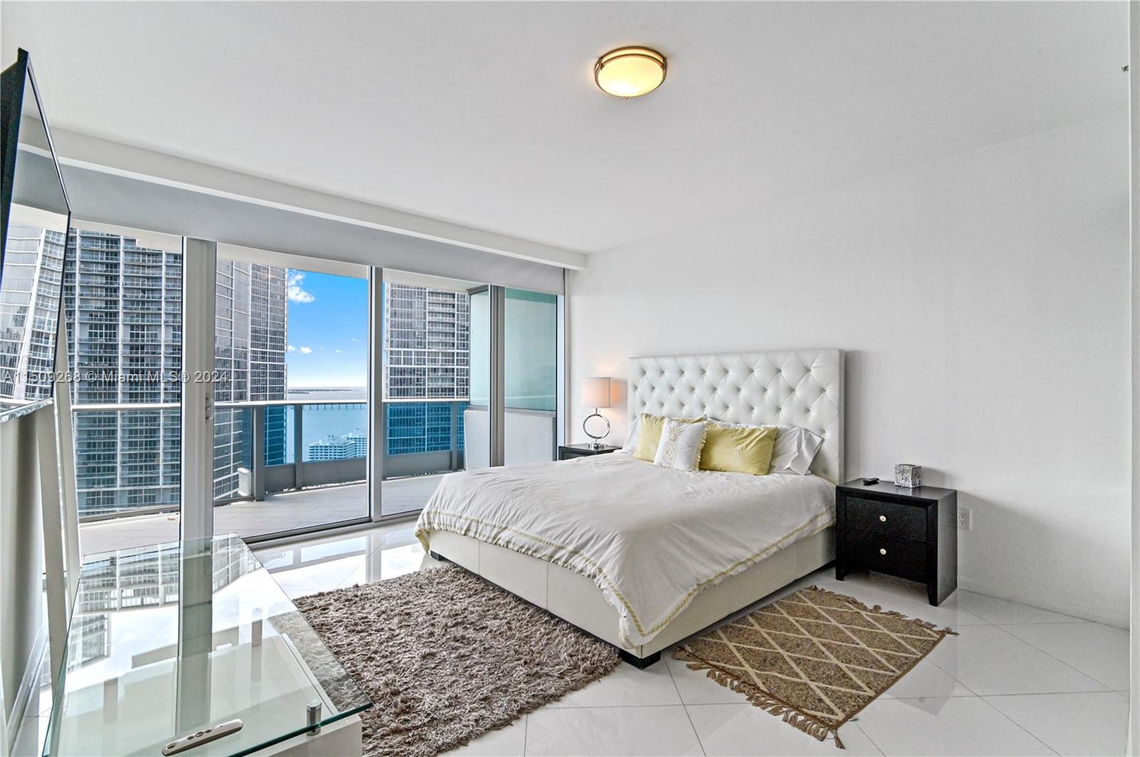 200 Biscayne Boulevard Way 3908, Miami, Florida 33131, 2 Bedrooms Bedrooms, ,2 BathroomsBathrooms,Residential,For Sale,200 Biscayne Boulevard Way 3908,A11509268