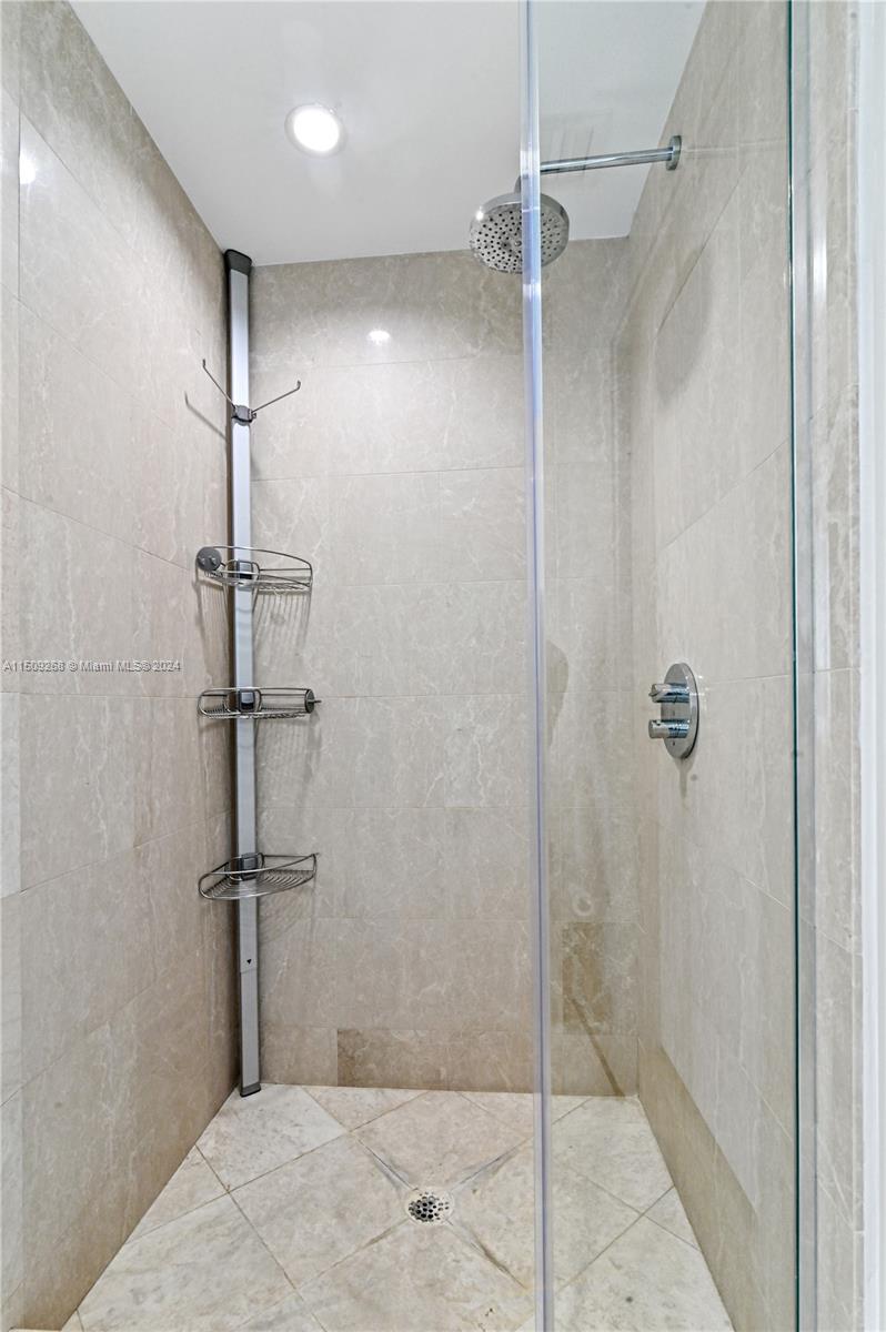 200 Biscayne Boulevard Way 3908, Miami, Florida 33131, 2 Bedrooms Bedrooms, ,2 BathroomsBathrooms,Residential,For Sale,200 Biscayne Boulevard Way 3908,A11509268