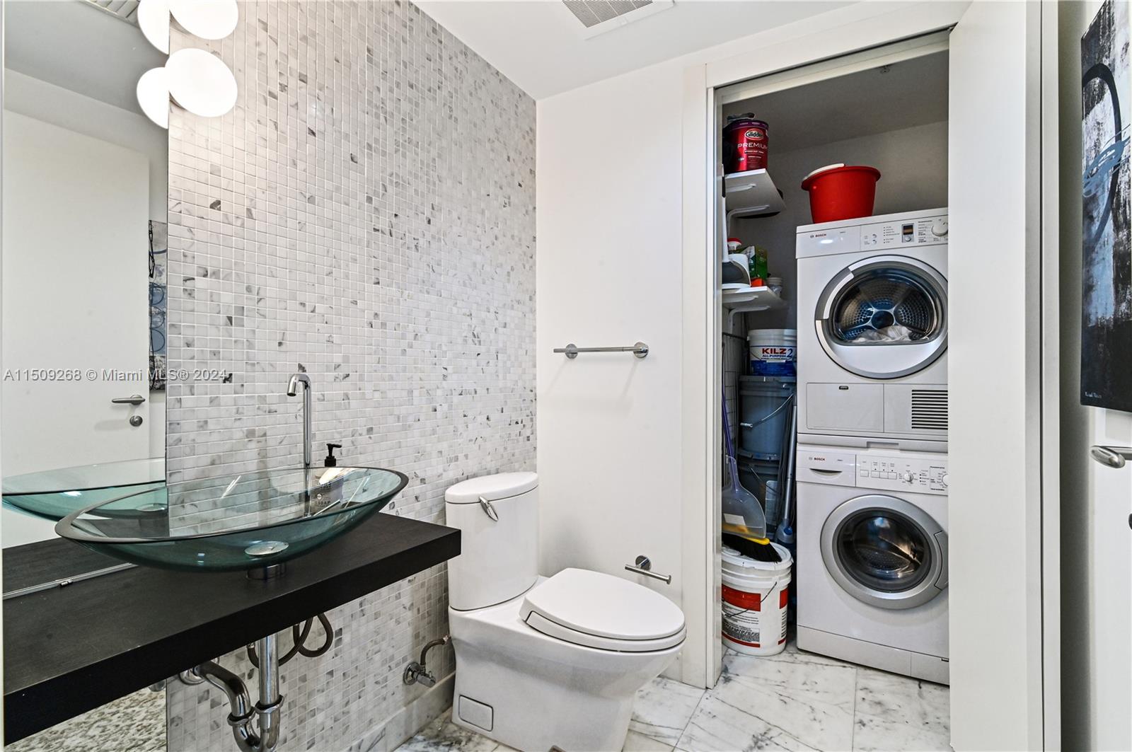 200 Biscayne Boulevard Way 3908, Miami, Florida 33131, 2 Bedrooms Bedrooms, ,2 BathroomsBathrooms,Residential,For Sale,200 Biscayne Boulevard Way 3908,A11509268
