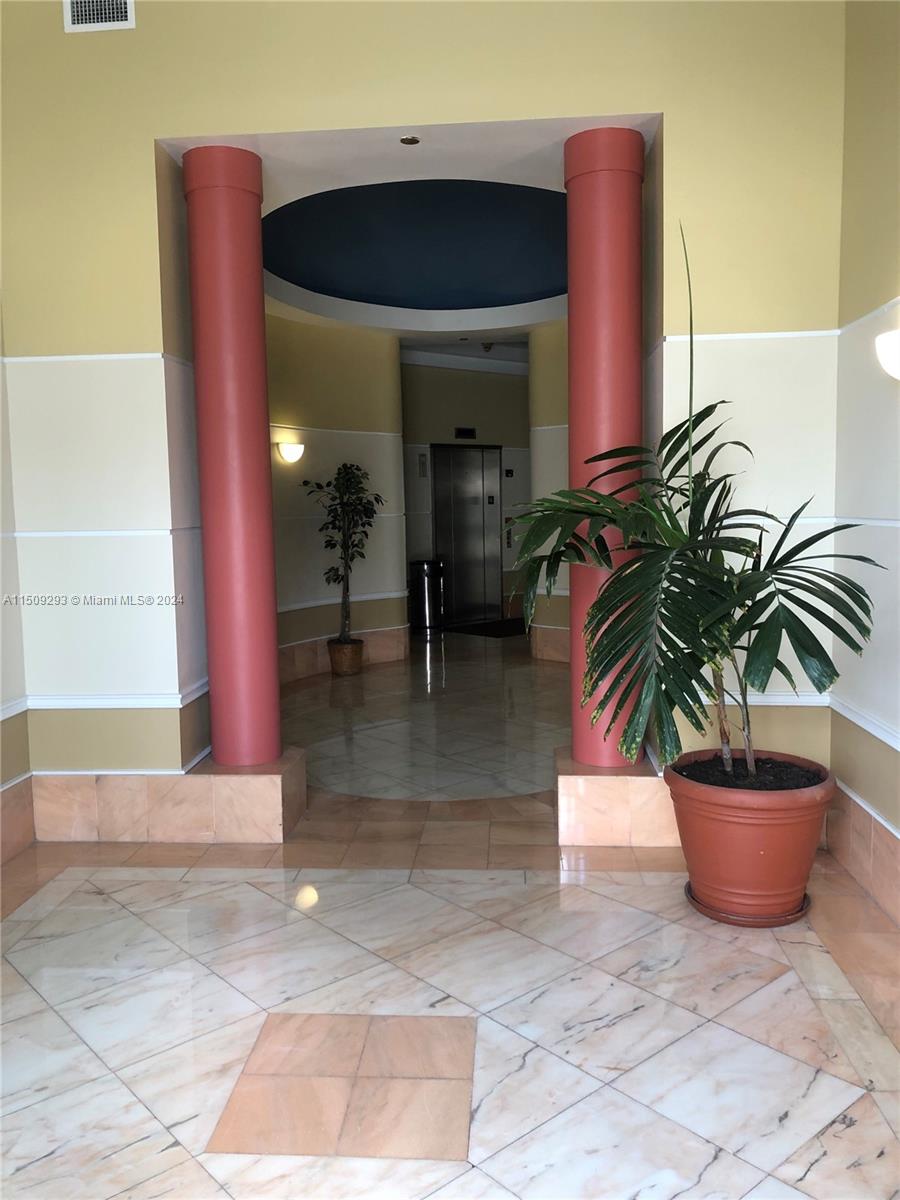 2307 S Douglas RD 200, Miami, Florida 33145, ,Commerciallease,For Rent,2307 S Douglas RD 200,A11509293