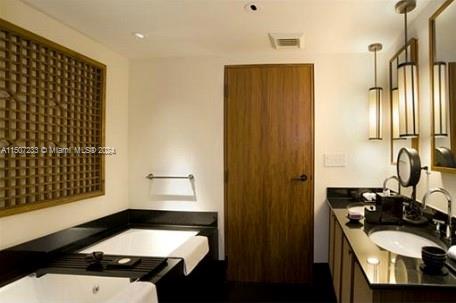 101 20th St 2303, Miami Beach, Florida 33139, 1 Bedroom Bedrooms, ,1 BathroomBathrooms,Residential,For Sale,101 20th St 2303,A11507233