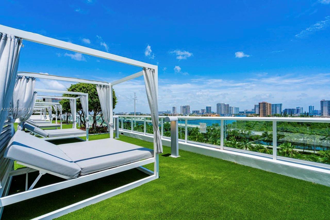 400 Sunny Isles Blvd 307, Sunny Isles Beach, Florida 33160, 3 Bedrooms Bedrooms, ,2 BathroomsBathrooms,Residential,For Sale,400 Sunny Isles Blvd 307,A11509167