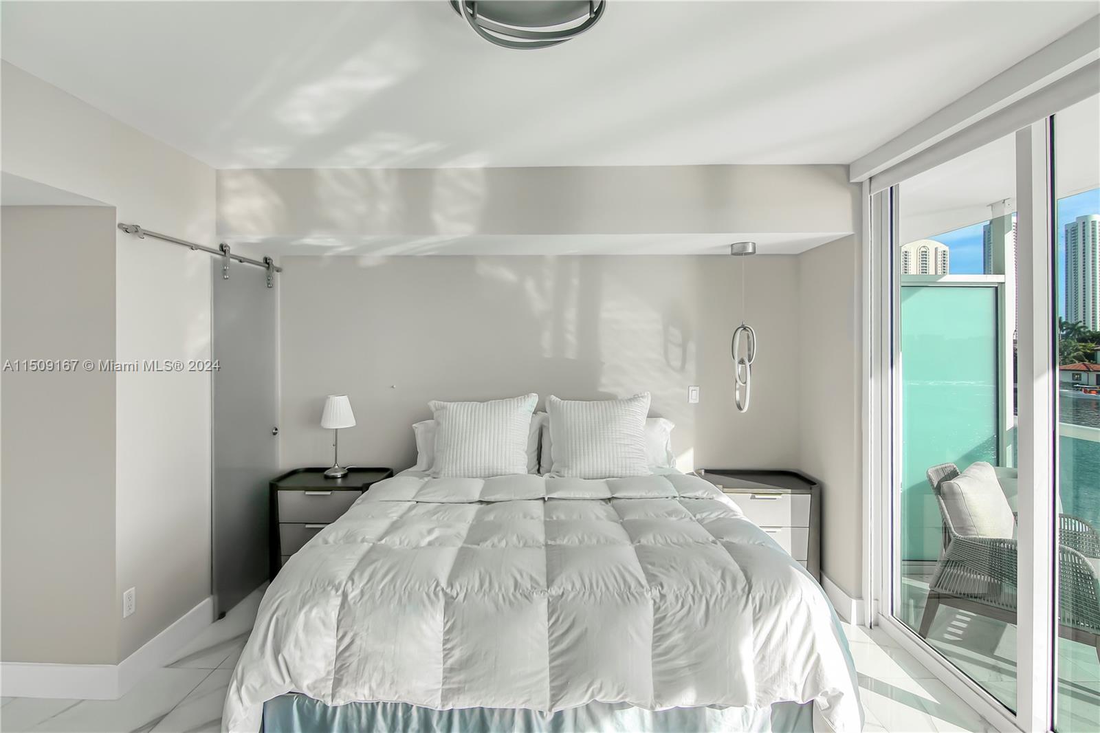 400 Sunny Isles Blvd 307, Sunny Isles Beach, Florida 33160, 3 Bedrooms Bedrooms, ,2 BathroomsBathrooms,Residential,For Sale,400 Sunny Isles Blvd 307,A11509167