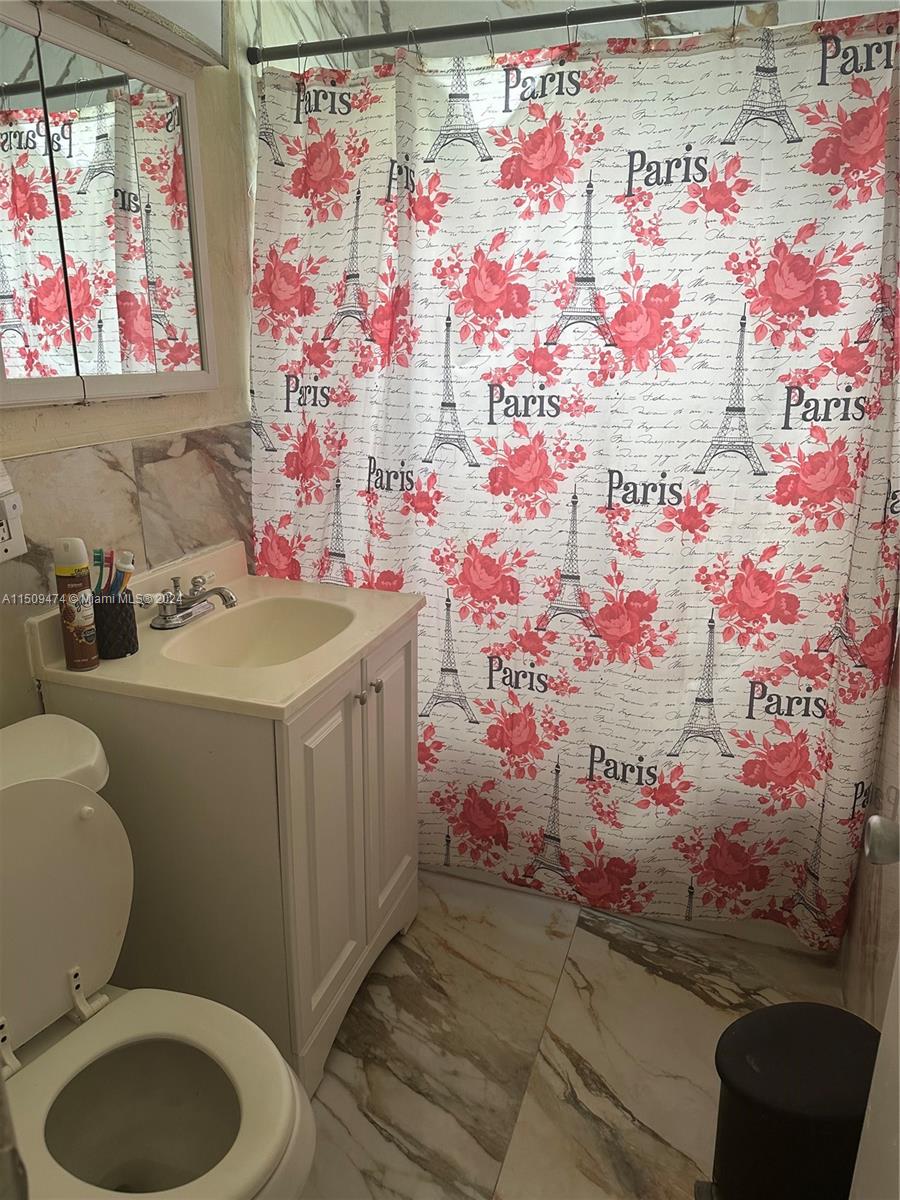 10761 SW 221st St, Miami, Florida 33170, 3 Bedrooms Bedrooms, ,1 BathroomBathrooms,Residential,For Sale,10761 SW 221st St,A11509474