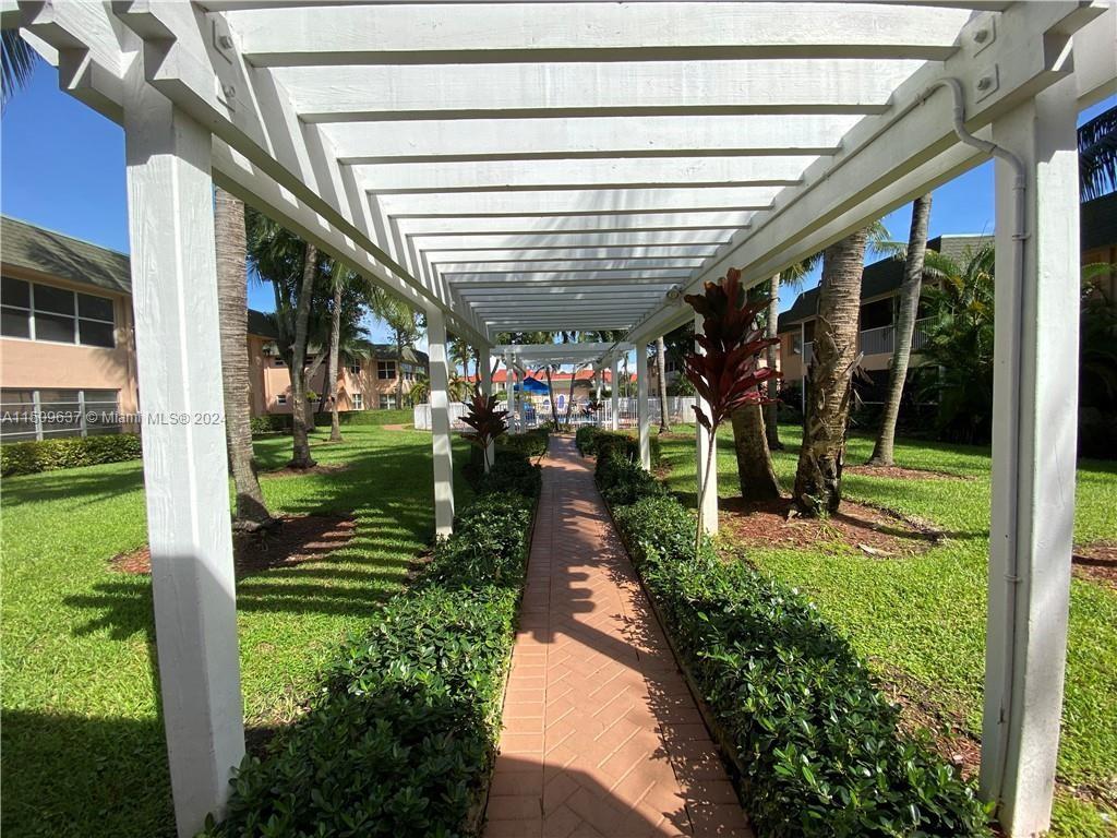 760 SE 2nd Ave G206, Deerfield Beach, Florida 33441, 2 Bedrooms Bedrooms, ,2 BathroomsBathrooms,Residential,For Sale,760 SE 2nd Ave G206,A11509637