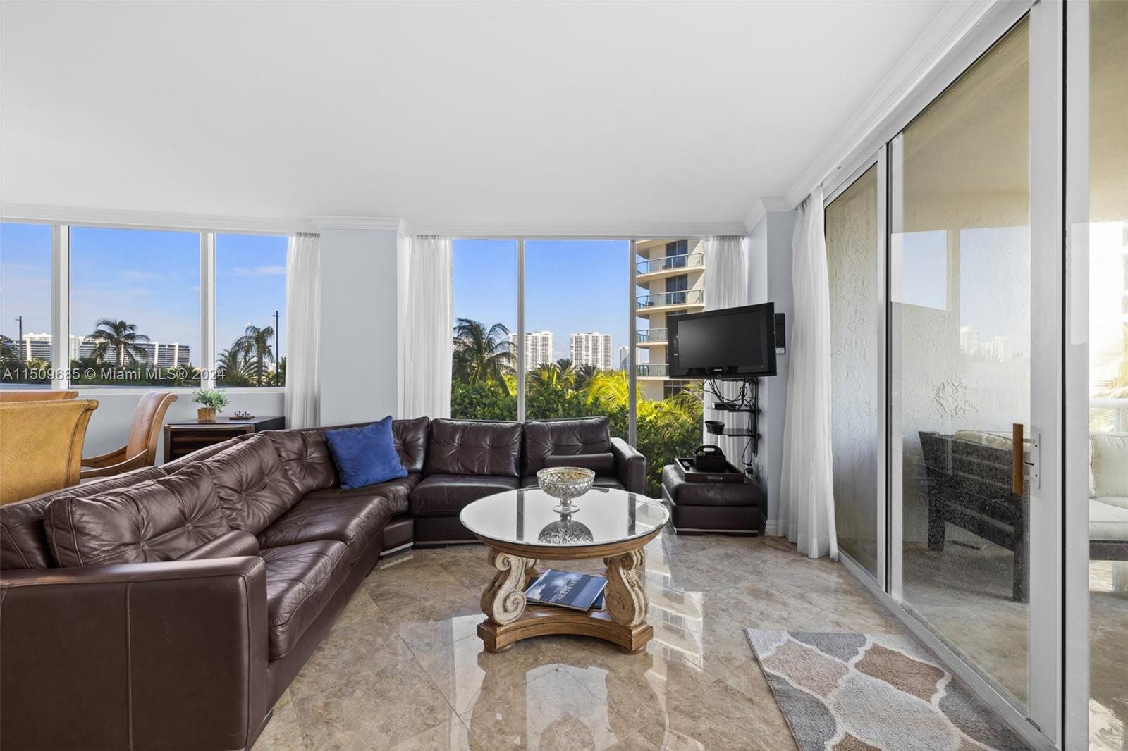 18671 Collins Ave 404, Sunny Isles Beach, Florida 33160, 2 Bedrooms Bedrooms, ,2 BathroomsBathrooms,Residential,For Sale,18671 Collins Ave 404,A11509685