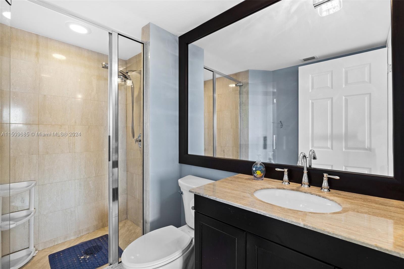 18671 Collins Ave 404, Sunny Isles Beach, Florida 33160, 2 Bedrooms Bedrooms, ,2 BathroomsBathrooms,Residential,For Sale,18671 Collins Ave 404,A11509685