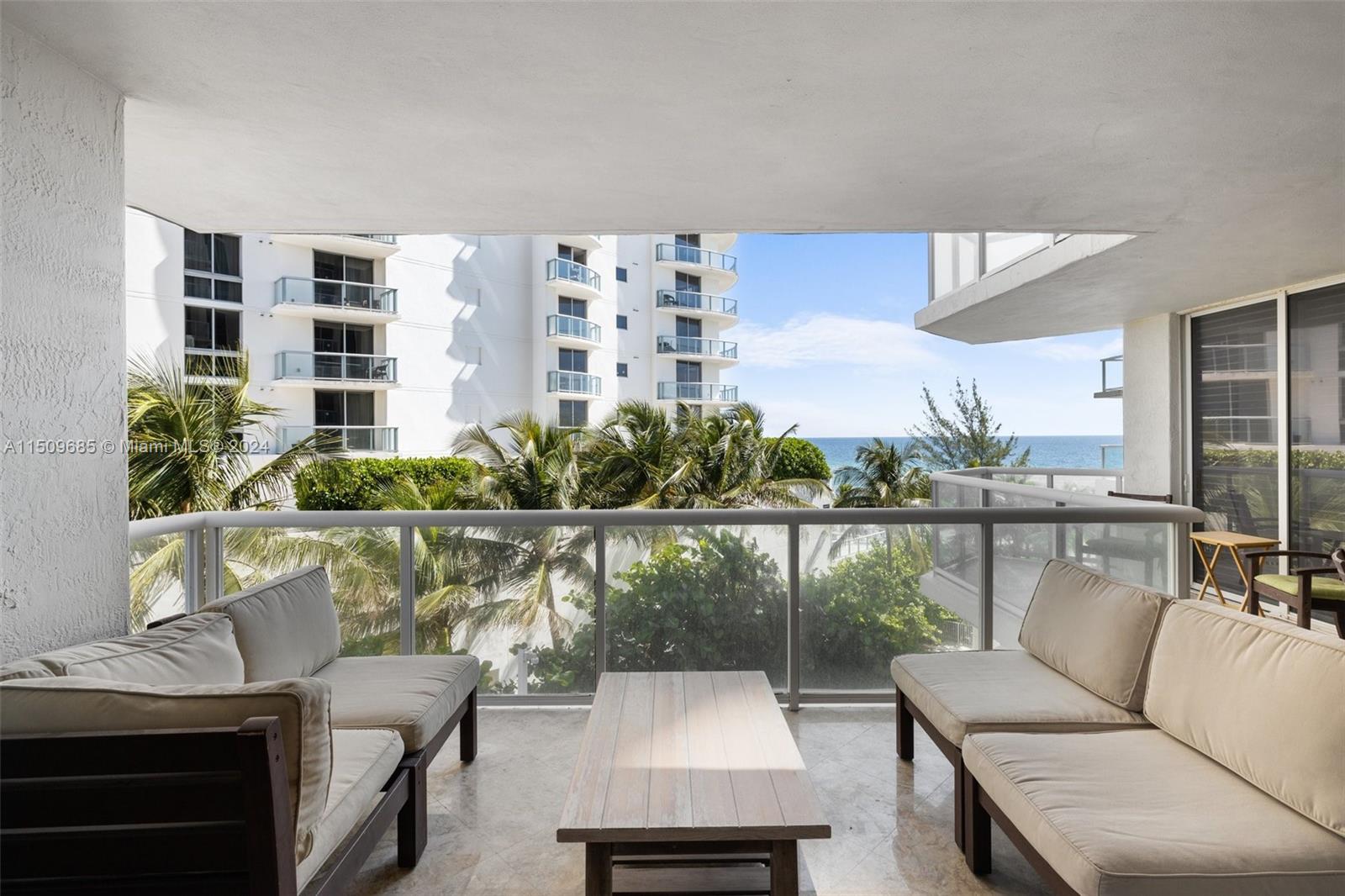 18671 Collins Ave 404, Sunny Isles Beach, Florida 33160, 2 Bedrooms Bedrooms, ,2 BathroomsBathrooms,Residential,For Sale,18671 Collins Ave 404,A11509685