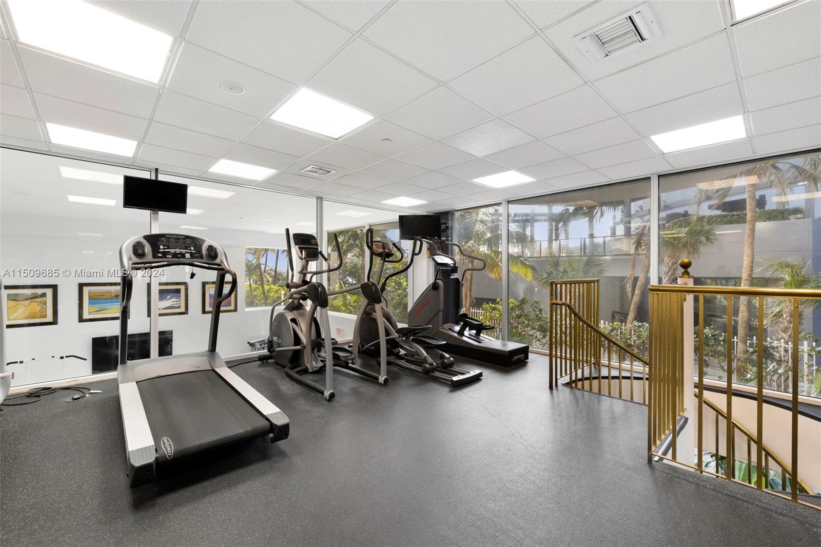 18671 Collins Ave 404, Sunny Isles Beach, Florida 33160, 2 Bedrooms Bedrooms, ,2 BathroomsBathrooms,Residential,For Sale,18671 Collins Ave 404,A11509685