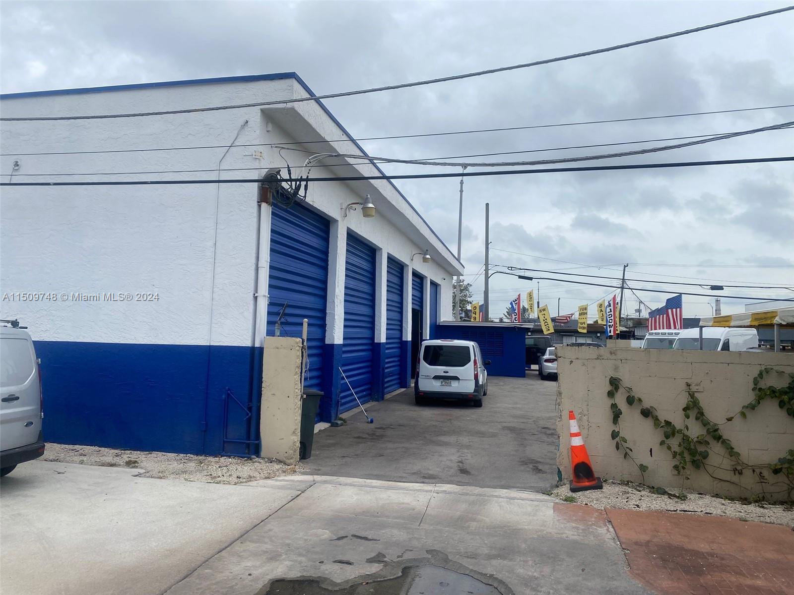 992 E 49th St, Hialeah, Florida 33013, ,Commerciallease,For Rent,992 E 49th St,A11509748