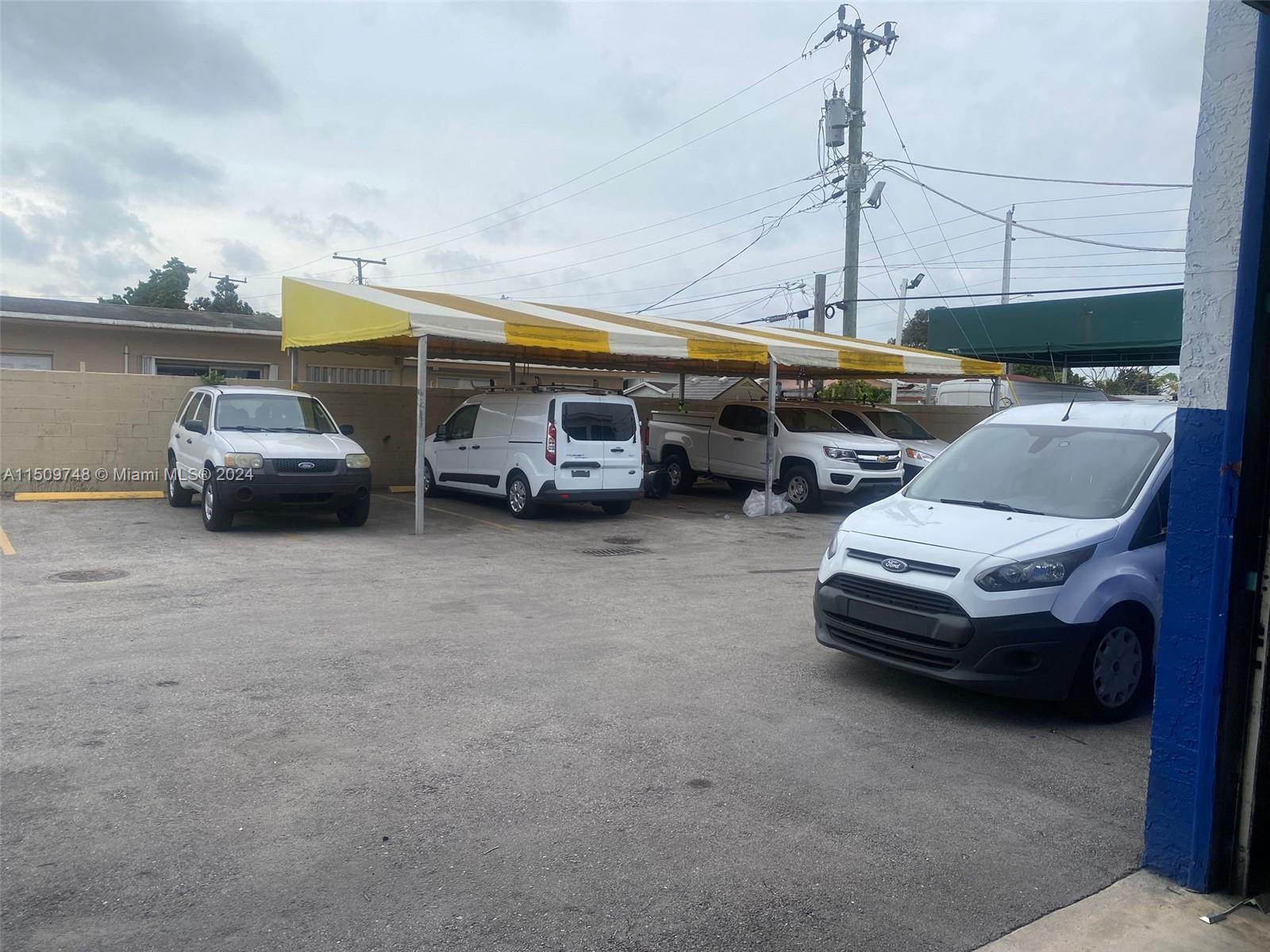 992 E 49th St, Hialeah, Florida 33013, ,Commerciallease,For Rent,992 E 49th St,A11509748