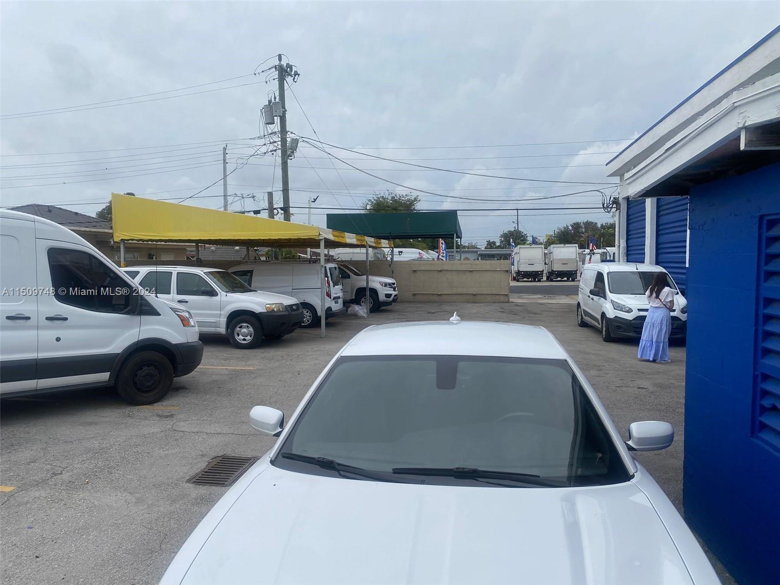992 E 49th St, Hialeah, Florida 33013, ,Commerciallease,For Rent,992 E 49th St,A11509748