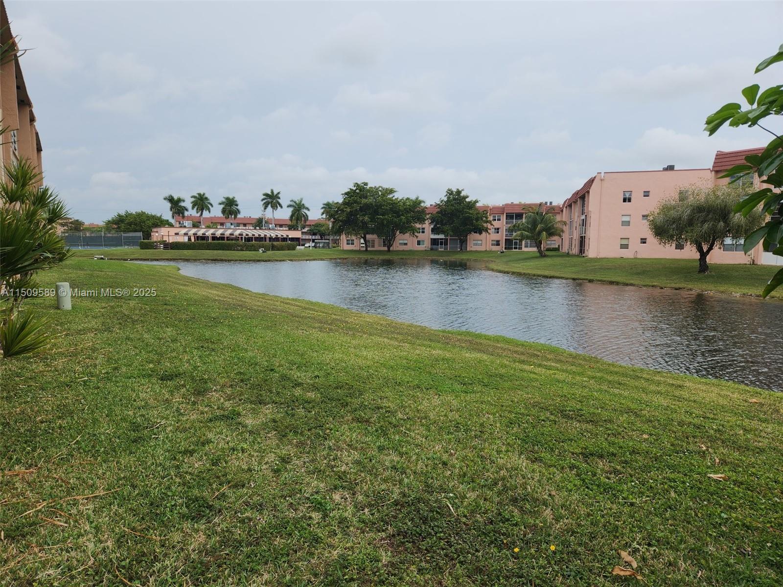 9620 Sunrise Lakes Blvd 211, Sunrise, Florida 33322, 2 Bedrooms Bedrooms, ,2 BathroomsBathrooms,Residential,For Sale,9620 Sunrise Lakes Blvd 211,A11509589