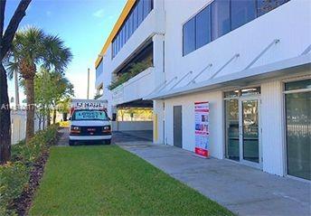 Hallandale Beach, Florida 33009, ,Commerciallease,For Rent,A11510017