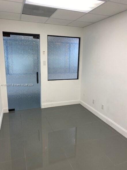 Hallandale Beach, Florida 33009, ,Commerciallease,For Rent,A11510017